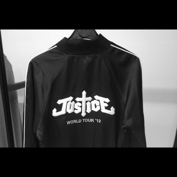 ISO: Surface to Air x Justice tour jacket ✝️ - Picture 3 of 3